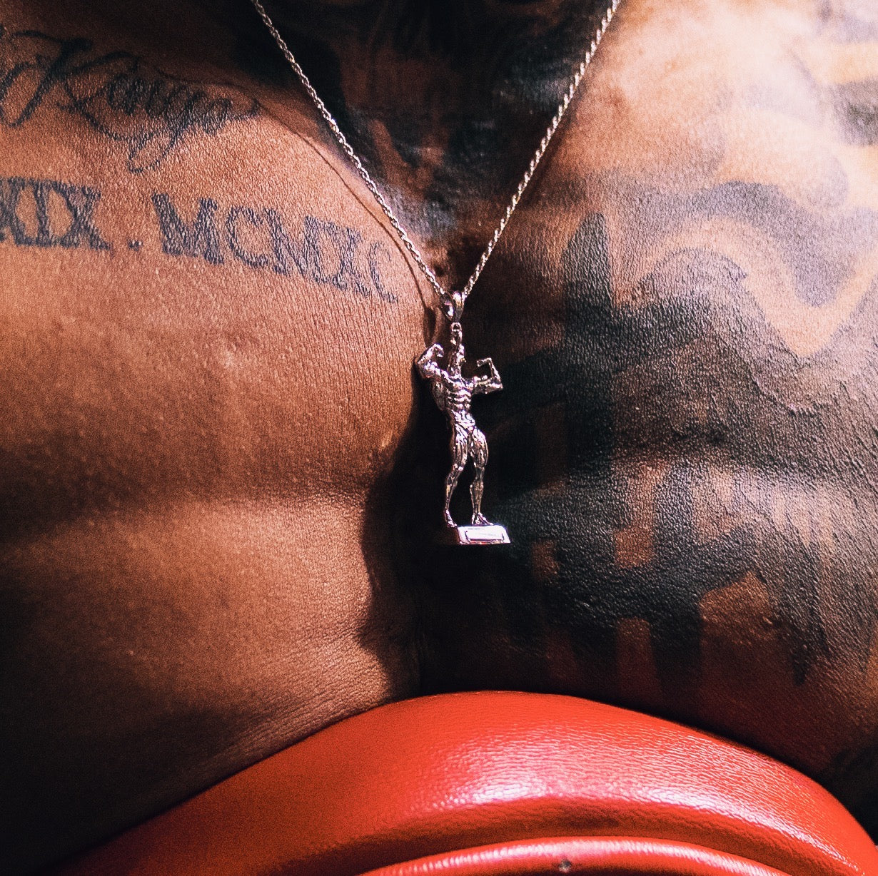 MEN'S CLASSIC "FRONT DOUBLE BICEPS" - TITAN FORGE SAN FRANCISCO