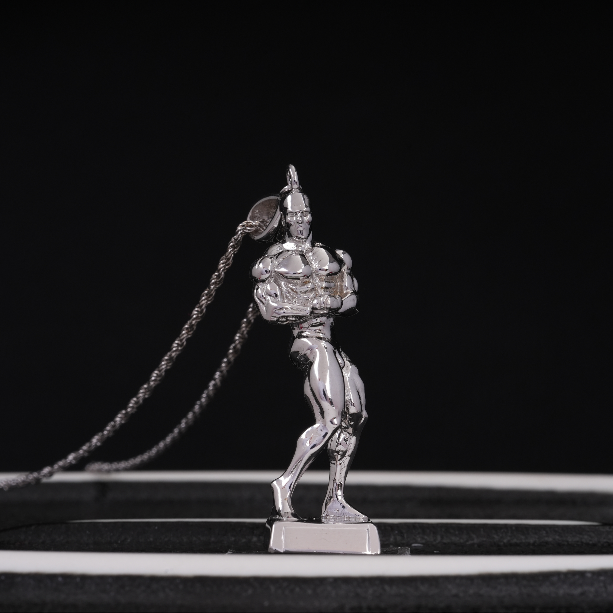 MEN'S CLASSIC "SIDE CHEST" - TITAN FORGE SAN FRANCISCO